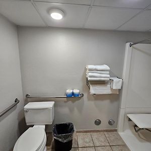 Quadruple Room Two Queen Beds Disability Access or Non Smoking